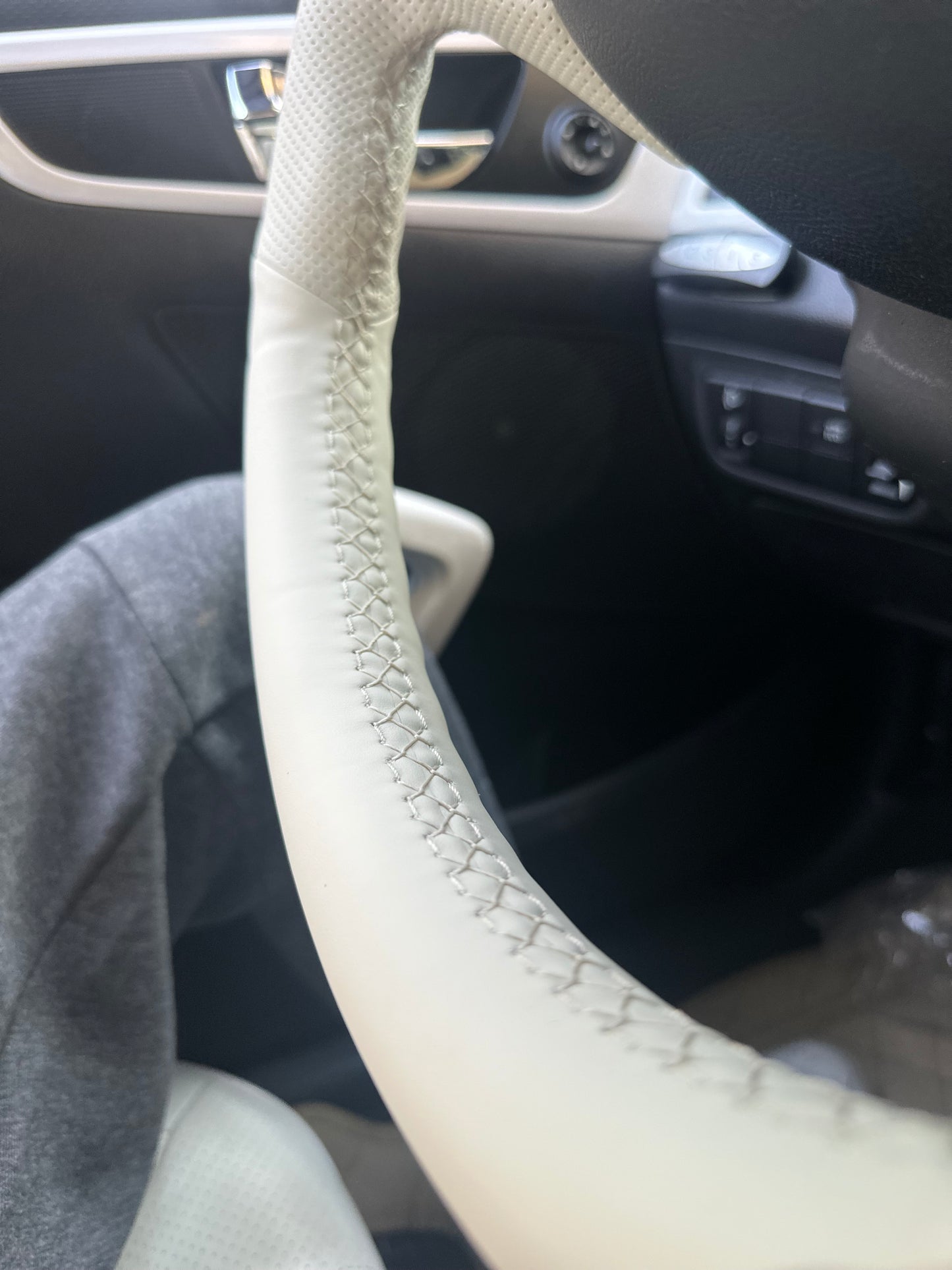 Hyundai - Veloster (2011-2017)