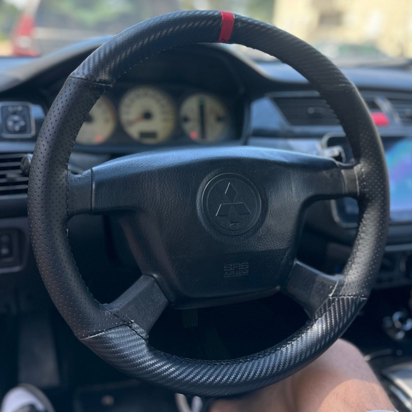 Natural Carbon - עם פס בצבע