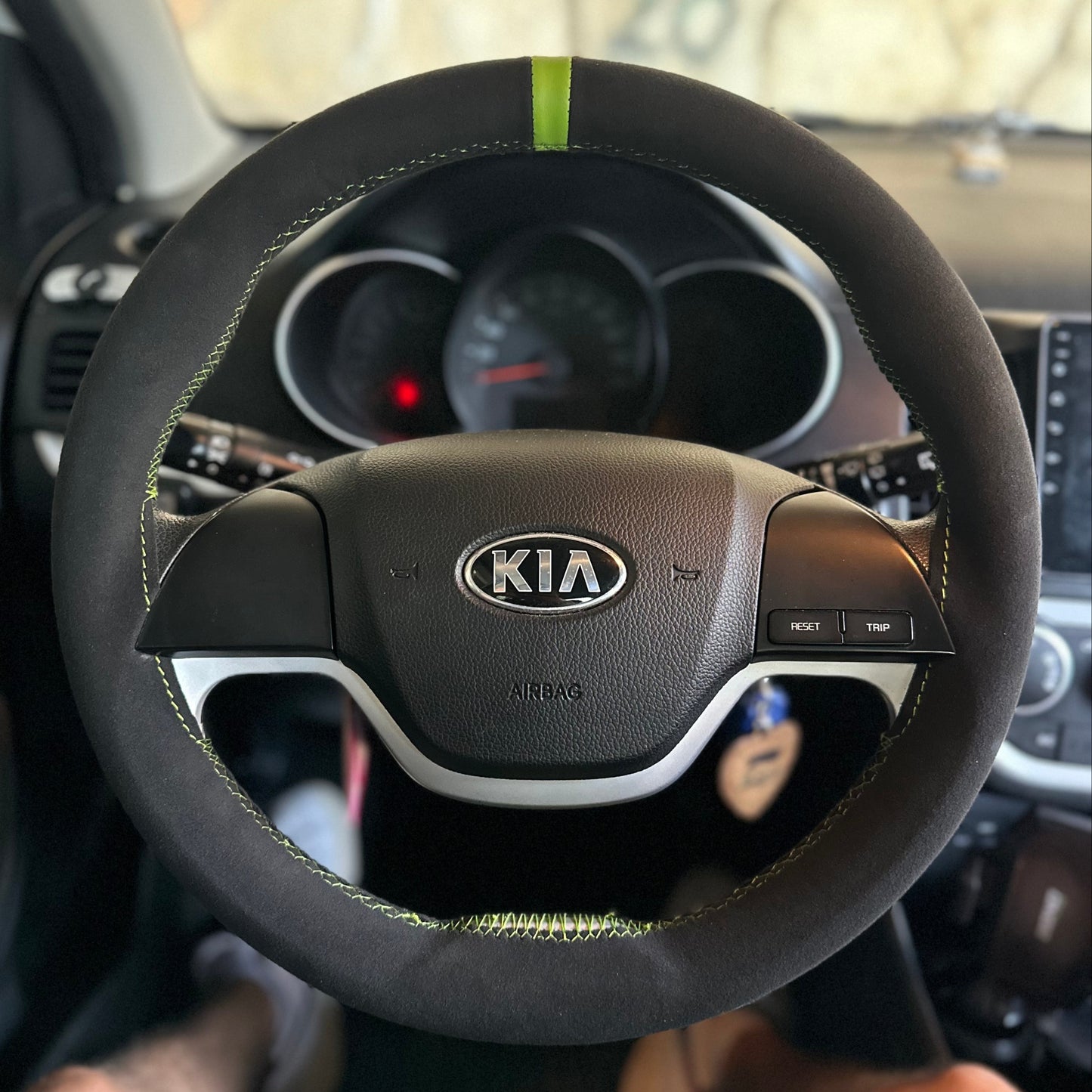 Alcantara - פס בצבע