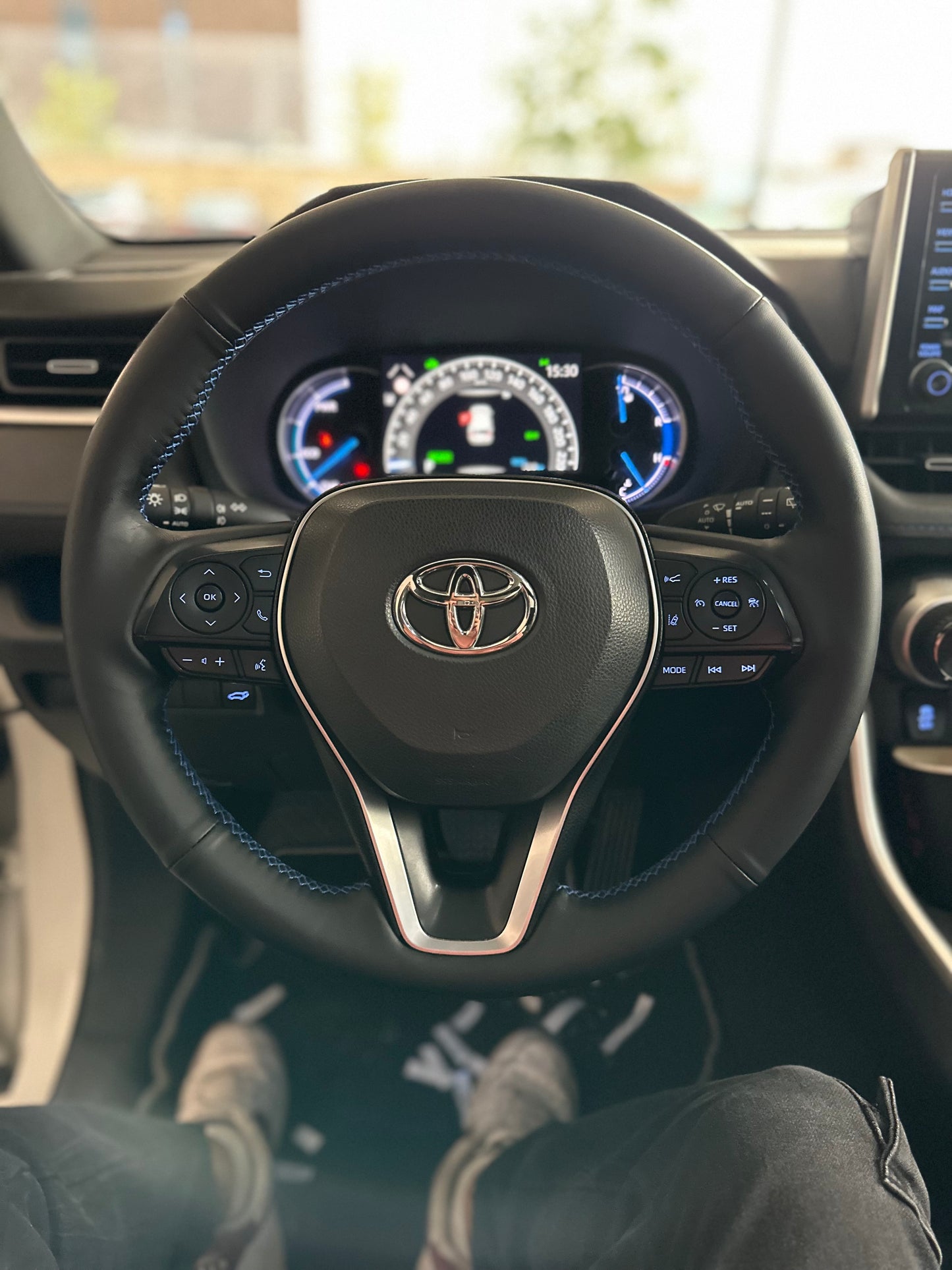 Toyota - Corolla RAV4 Camry Avalon (2018-2025)