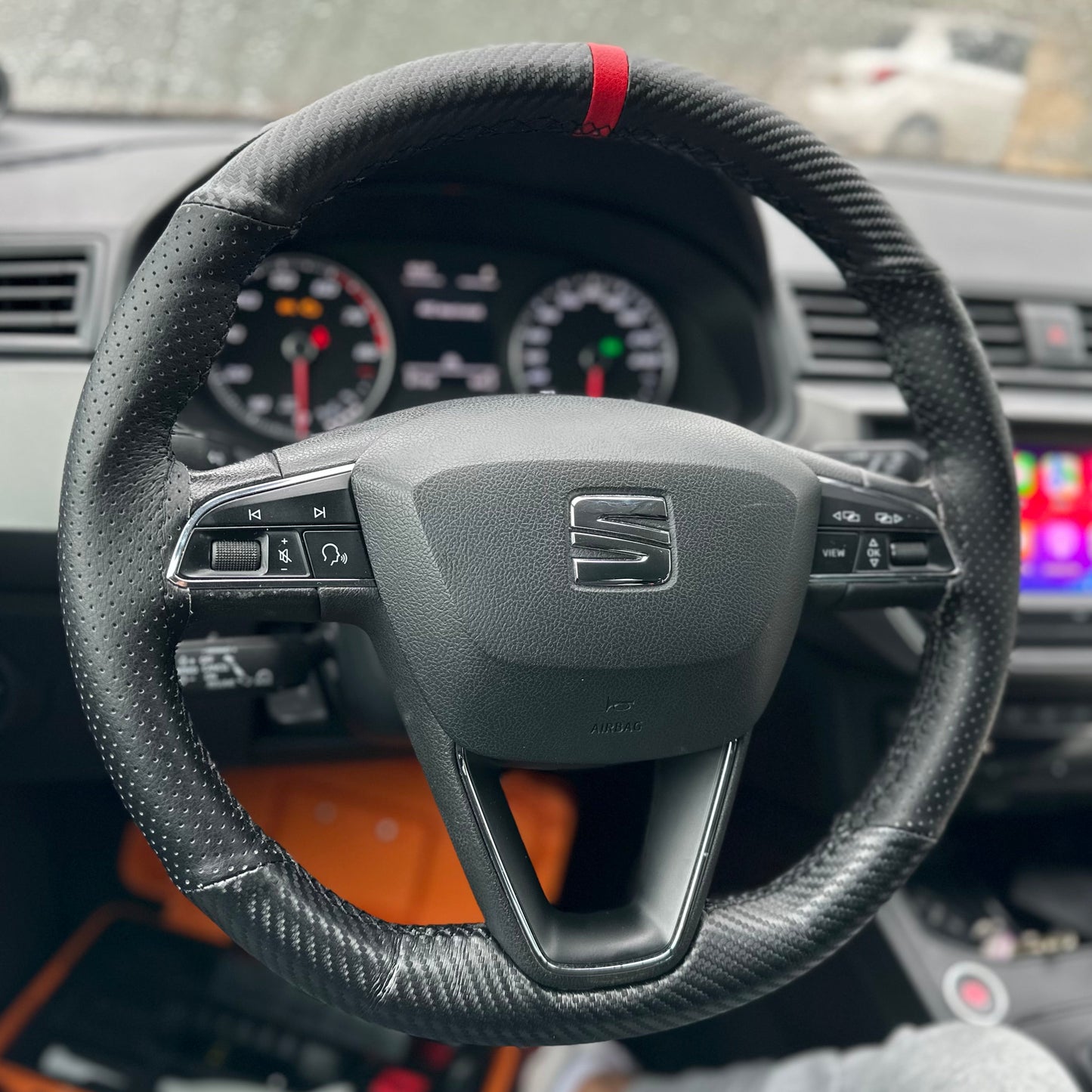 Natural Carbon - עם פס בצבע