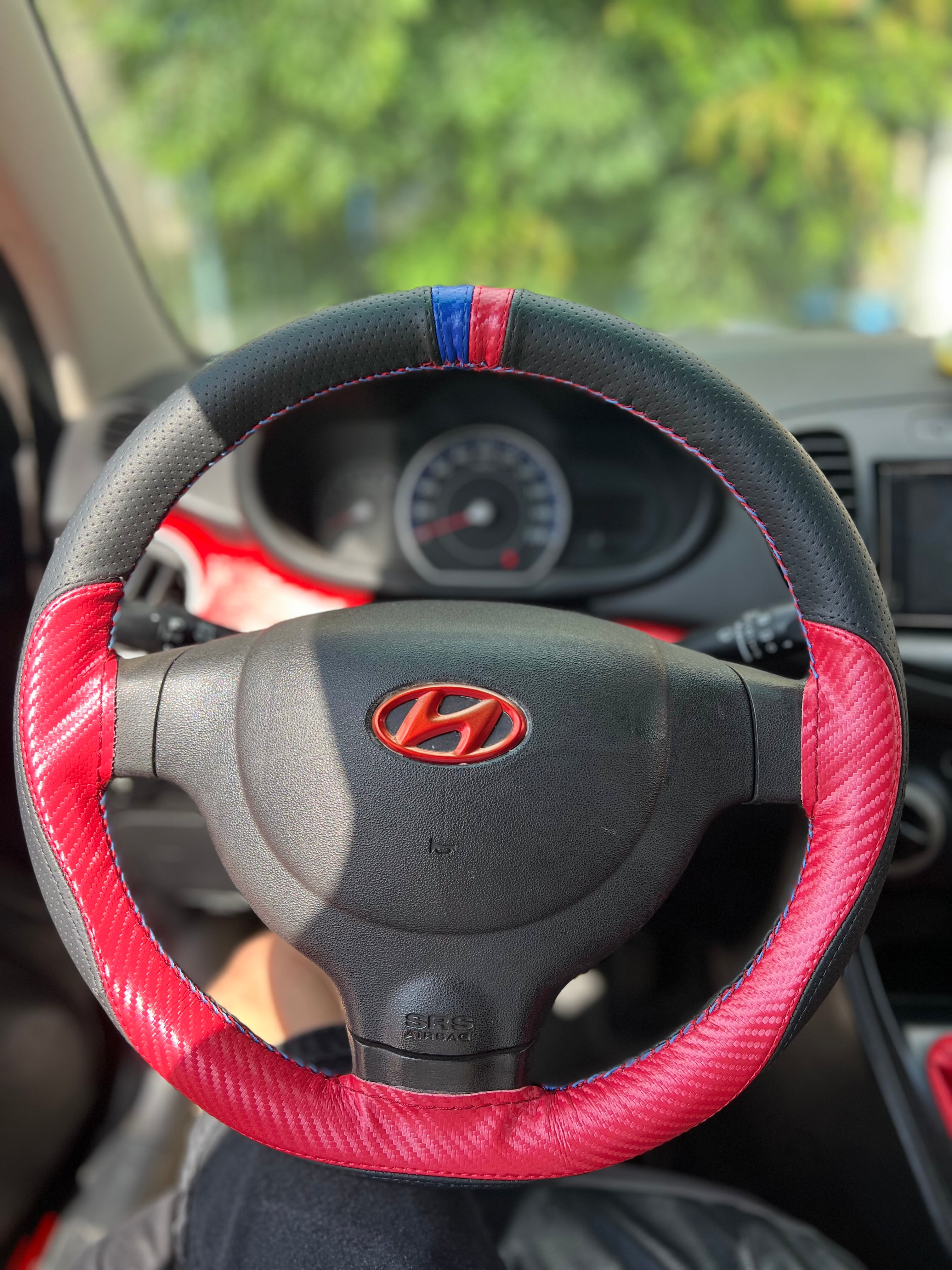 M Side Carbon