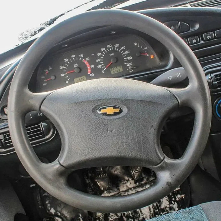 Chevrolet - Niva (2002-2009)