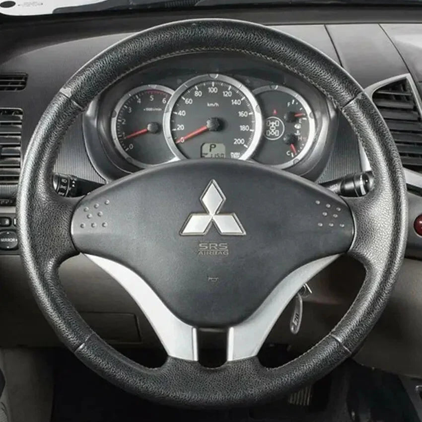 Mitsubishi - L200 Triton (2006-2015)