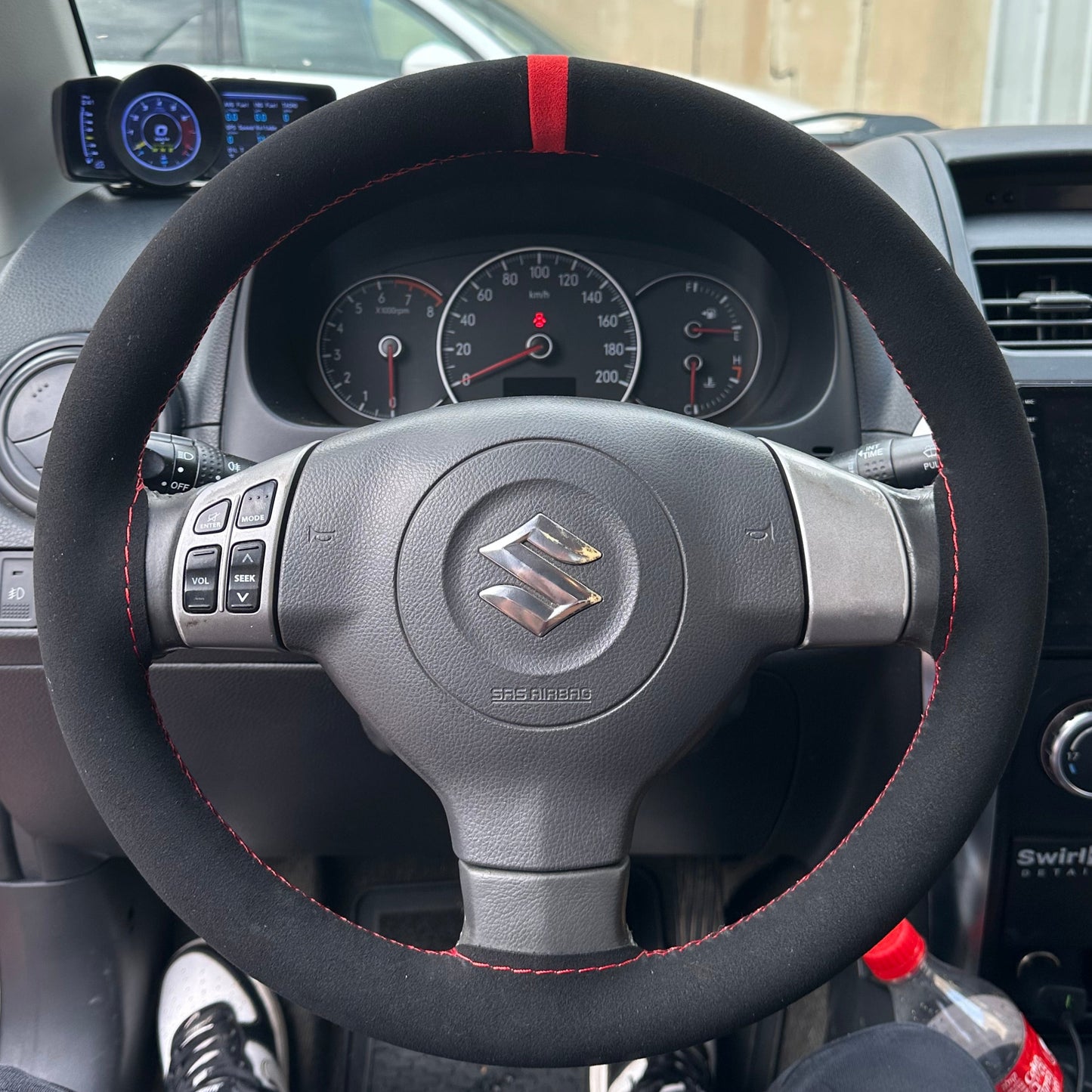 Alcantara - פס בצבע