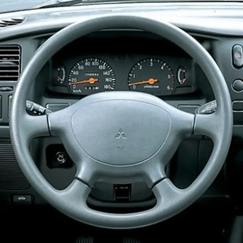 Mitsubishi - L200 Triton Chariot (1995-2005)