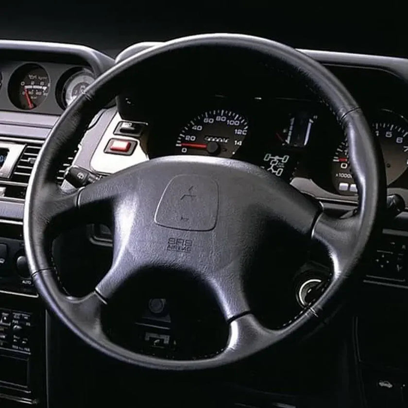 Mitsubishi - L200 Pajero iO Pinin Space Gear Triton Delica (1997-2007)
