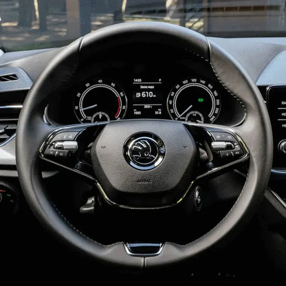 Skoda - Octavia Karoq Rapid VRS RS Fabia Slavia Kushaq Scala (2021-2025)